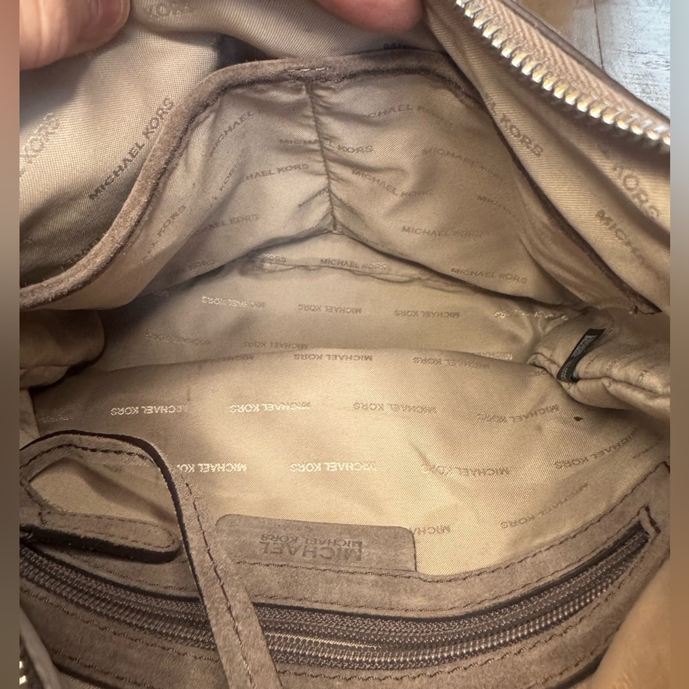 Michael Kors Fringe Crossbody in Suede with Zipper - Picture 13 of 15